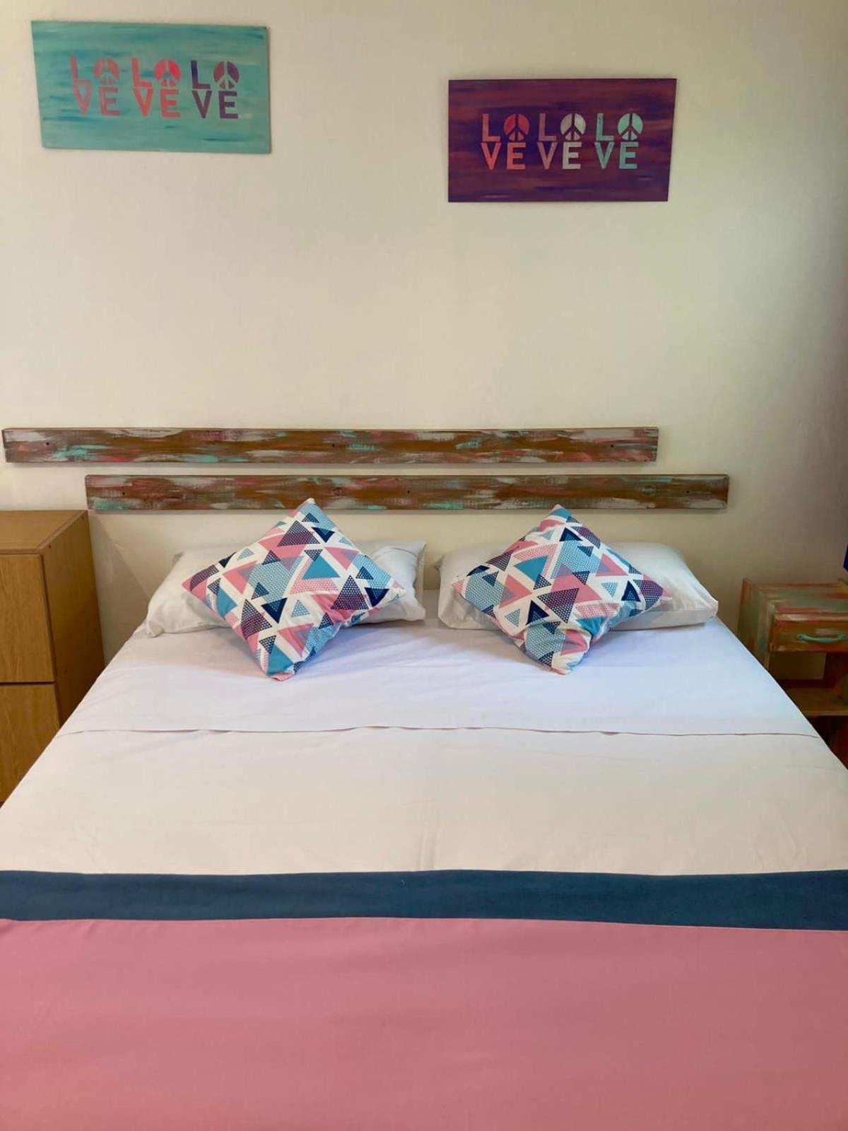 Hostel Hola Ola บียาเจเซลล์ ภายนอก รูปภาพ